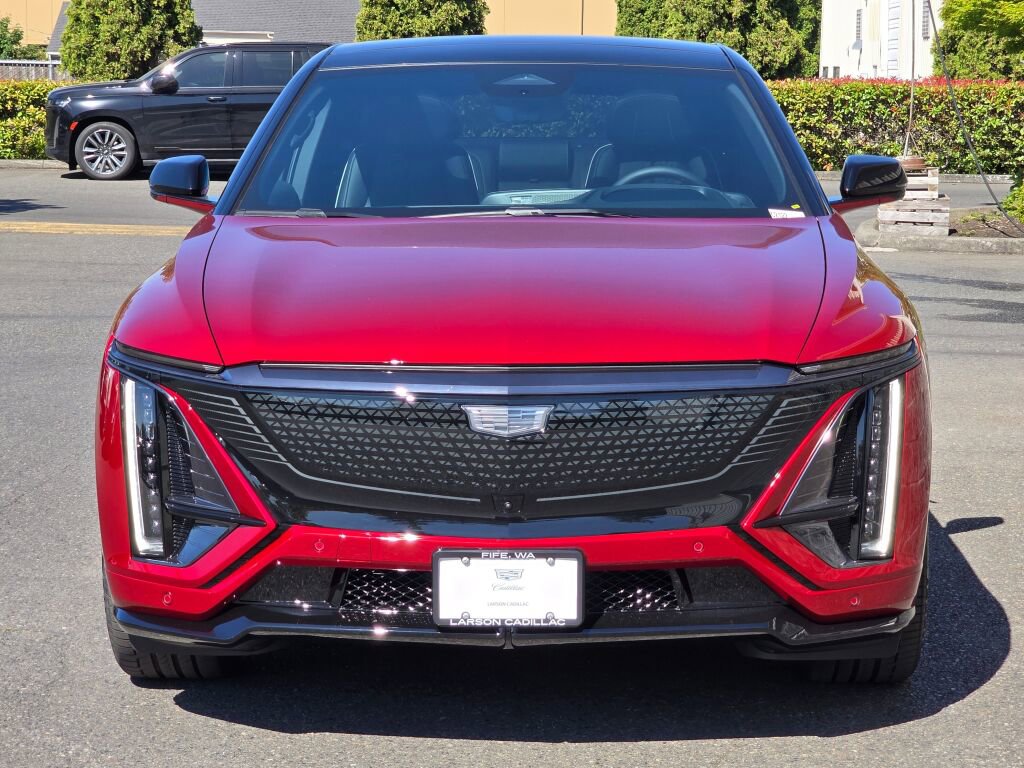 New 2026 Cadillac Lyriq V image 12