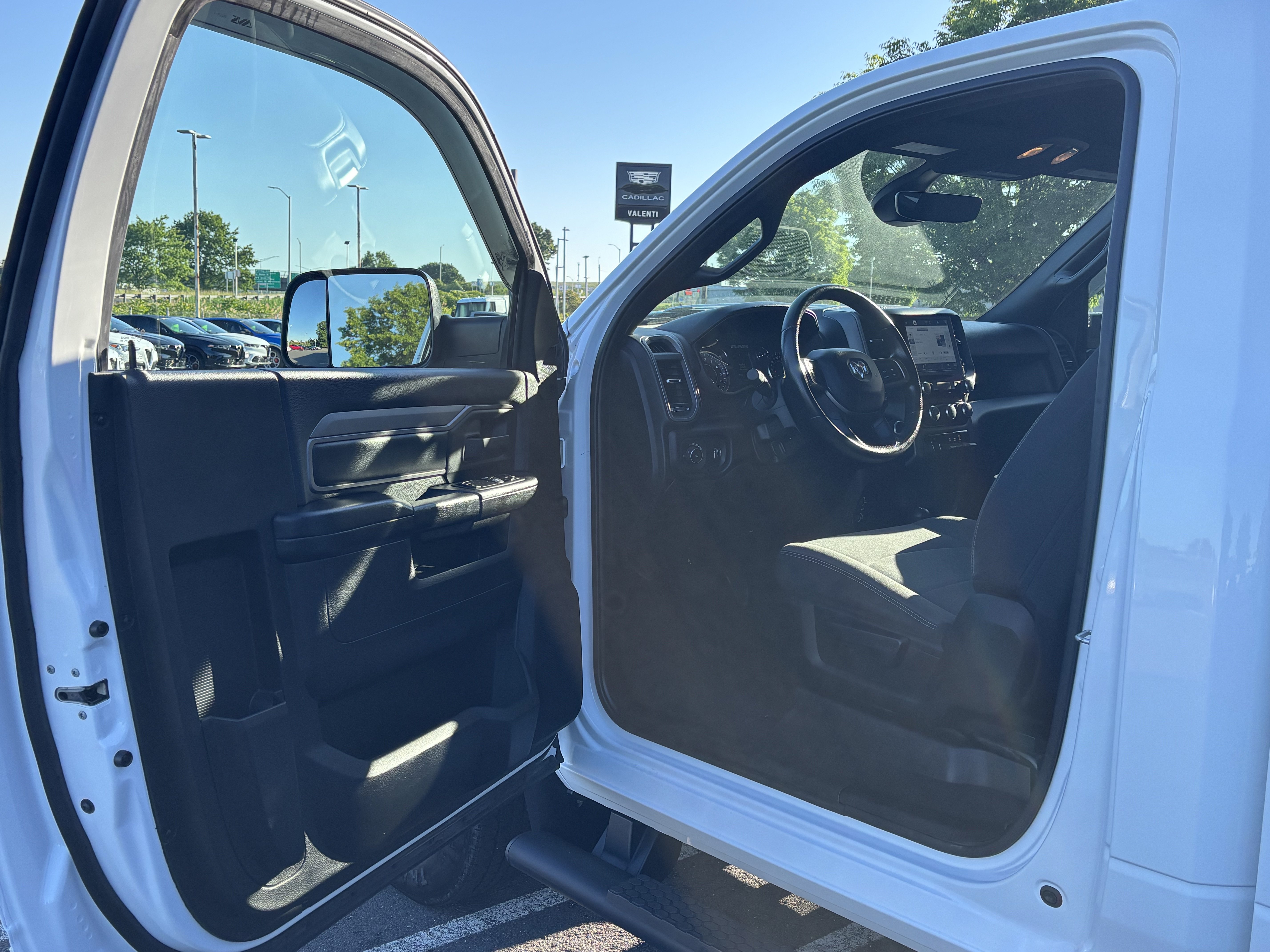Used 2022 RAM 2500 Tradesman AWD/4WD image 34