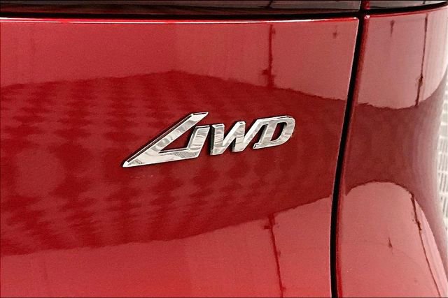 Used 2023 Genesis GV70 2.5T w/ Sport Prestige Package image 9