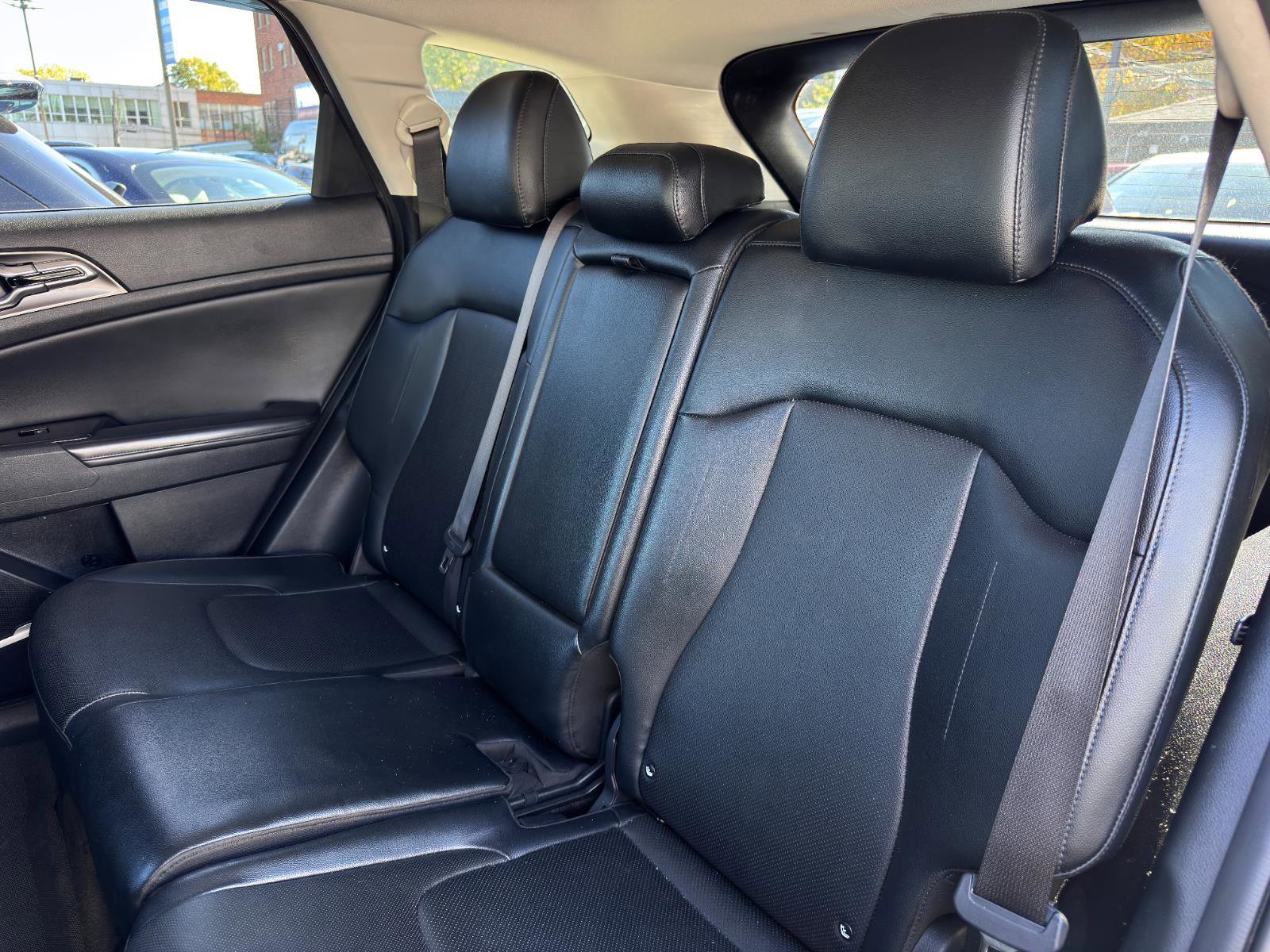 Used 2023 Kia Sportage EX image 23