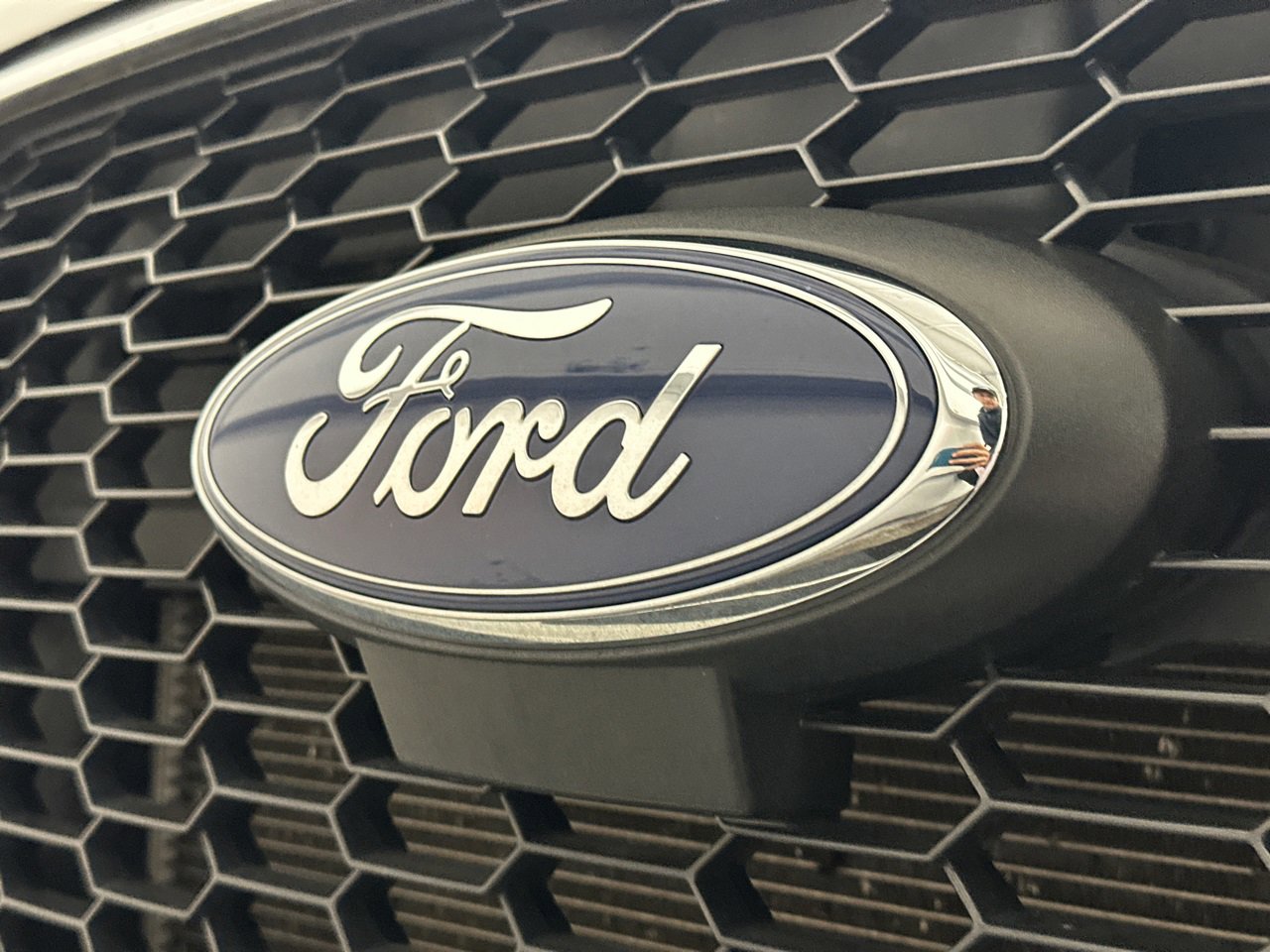 Used 2022 Ford Transit 350 XLT image 15