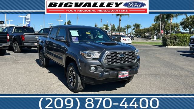 Used 2021 Toyota Tacoma TRD Sport image 1