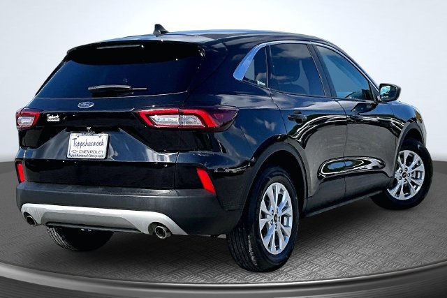 Used 2023 Ford Escape Active FWD image 6