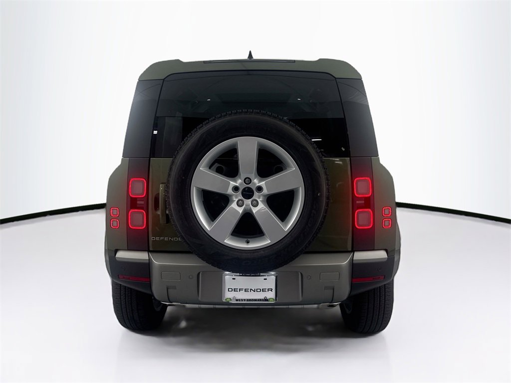 New 2026 Land Rover Defender 110 S image 6