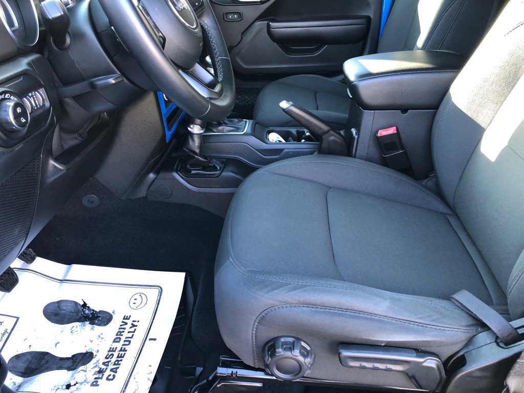 Used 2021 Jeep Gladiator Sport image 20