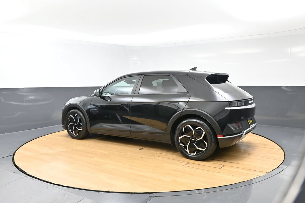 Used 2022 Hyundai Ioniq 5 SE w/ Cargo Package RWD image 38