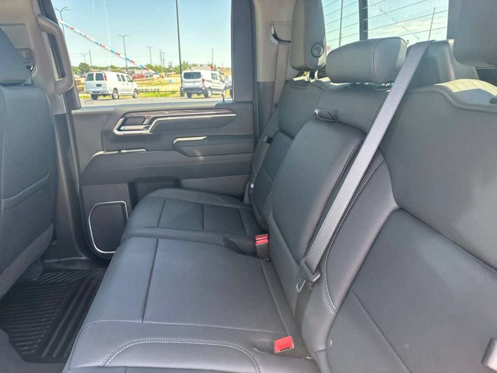 New 2026 Chevrolet Silverado 2500 LTZ w/ LTZ Plus Package AWD/4WD image 26