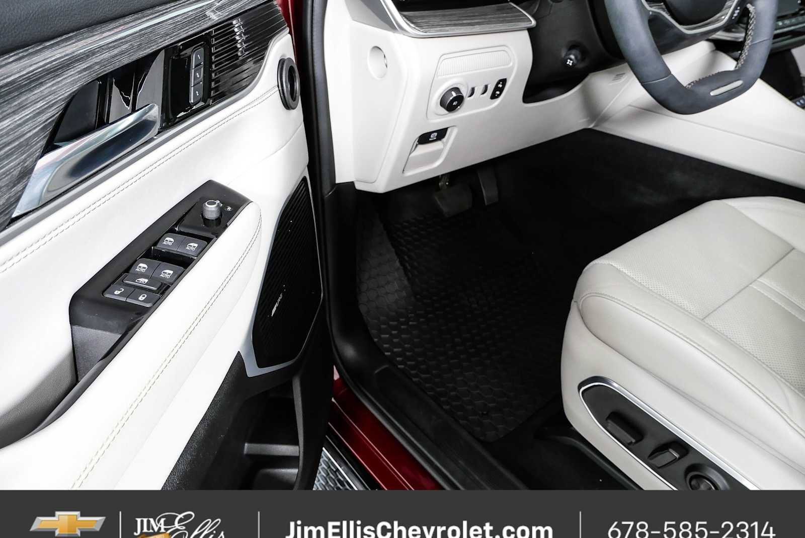 Used 2022 Jeep Wagoneer Series II w/ Premium Group I AWD/4WD image 8