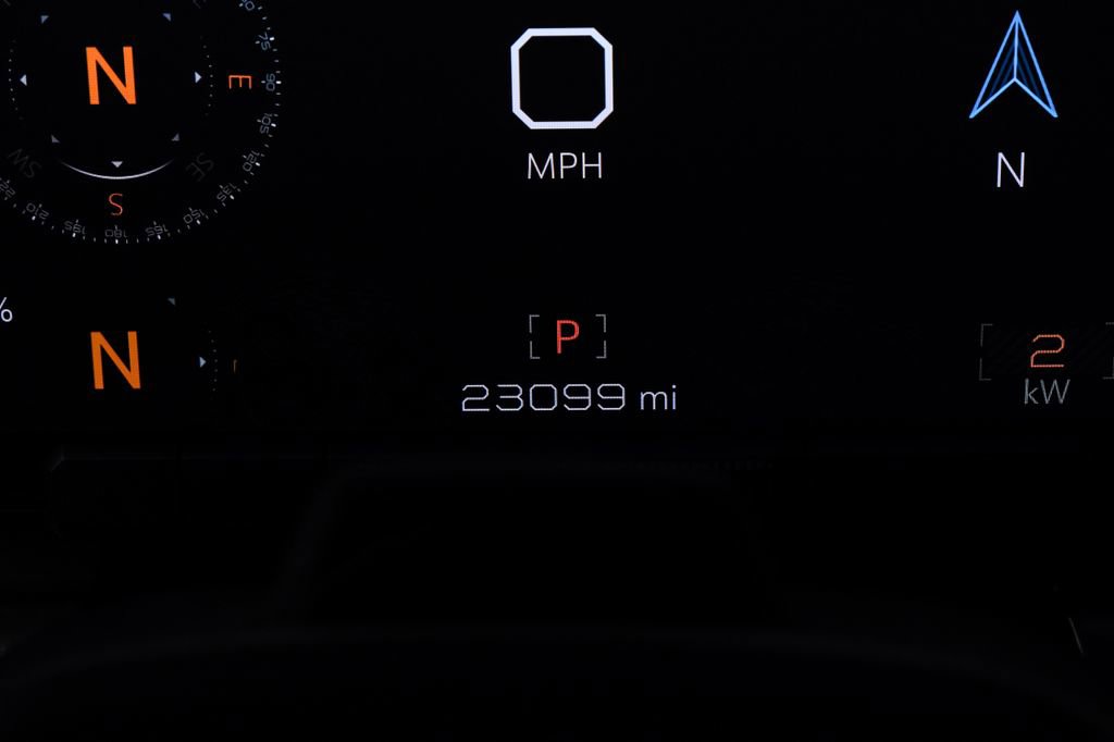 Used 2025 GMC Hummer EV 2X image 27