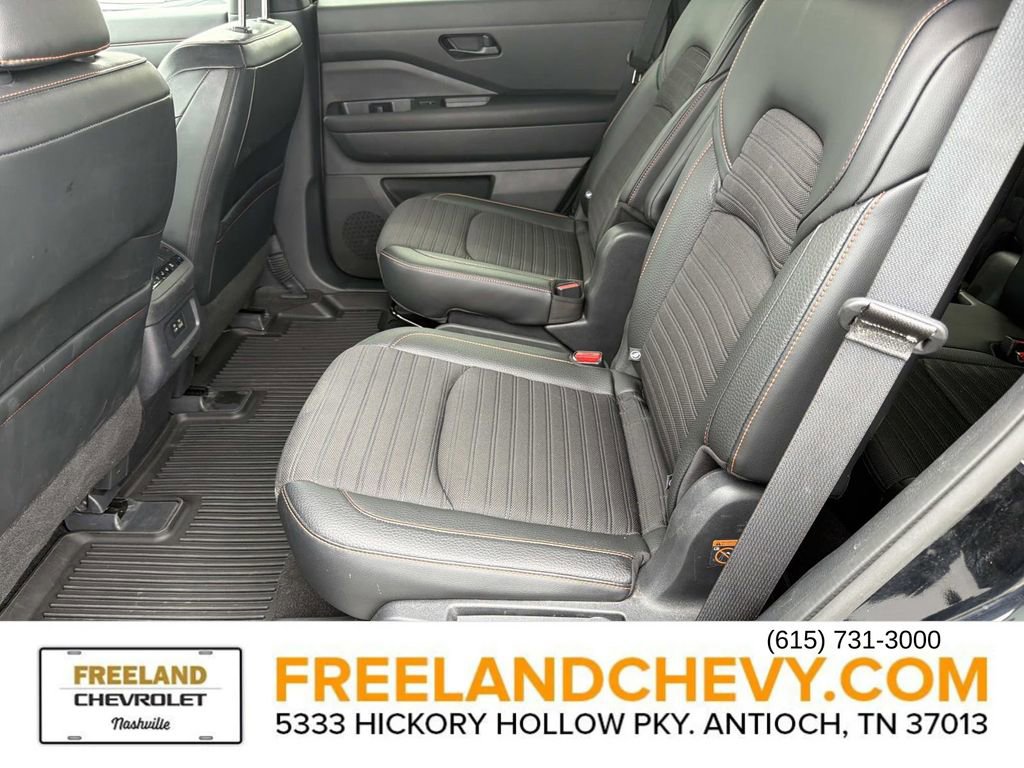 Used 2023 Nissan Pathfinder Rock Creek image 17