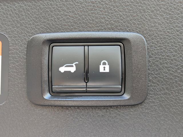 New 2026 Mitsubishi Eclipse Cross SEL AWD/4WD image 13