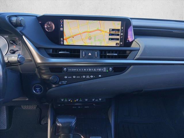Used 2019 Lexus ES 300h w/ Accessory Package 2 FWD image 13