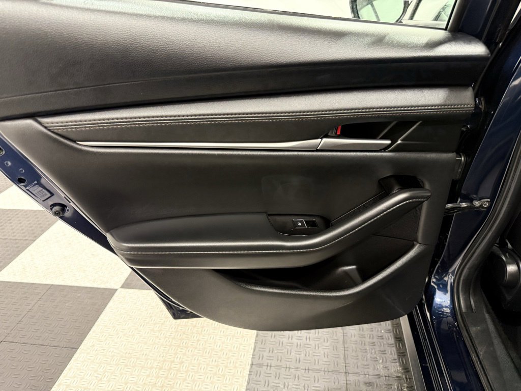Used 2024 MAZDA MAZDA3 s image 14