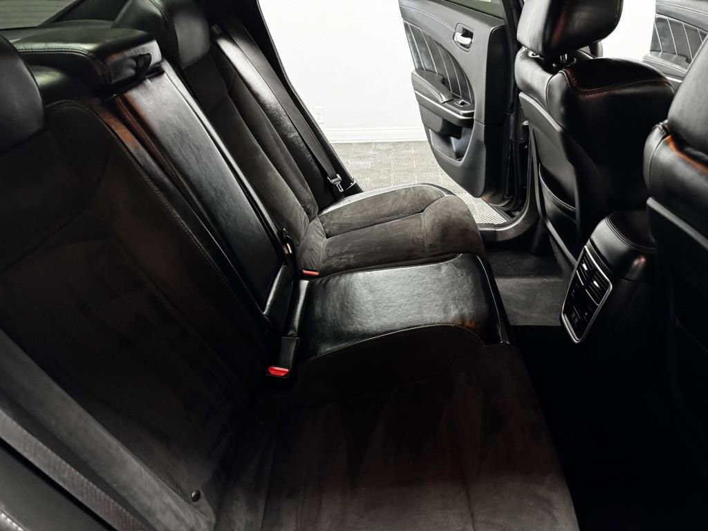 Used 2020 Dodge Charger R/T w/ Plus Group RWD image 49