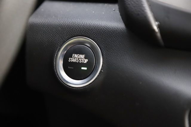 Used 2022 GMC Terrain SLE w/ Driver Convenience Package image 20