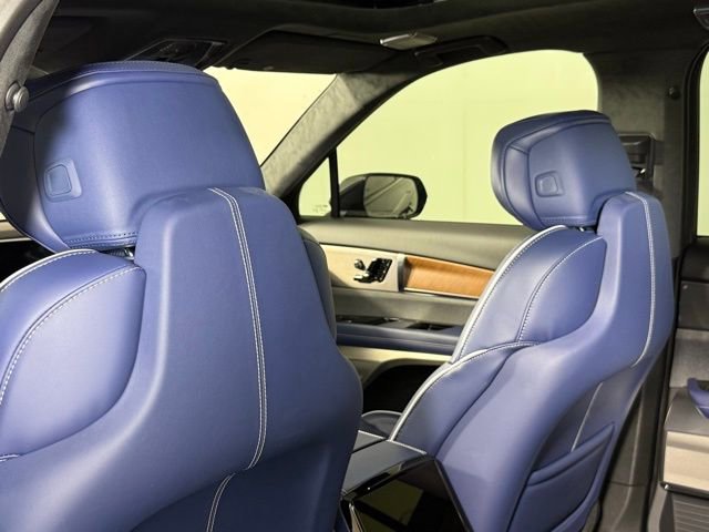 New 2026 Cadillac Vistiq Premium Luxury image 24