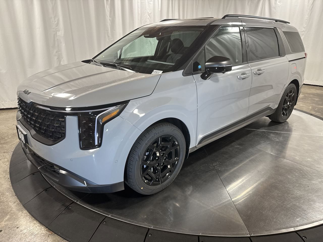 New 2026 Kia Carnival SX Prestige