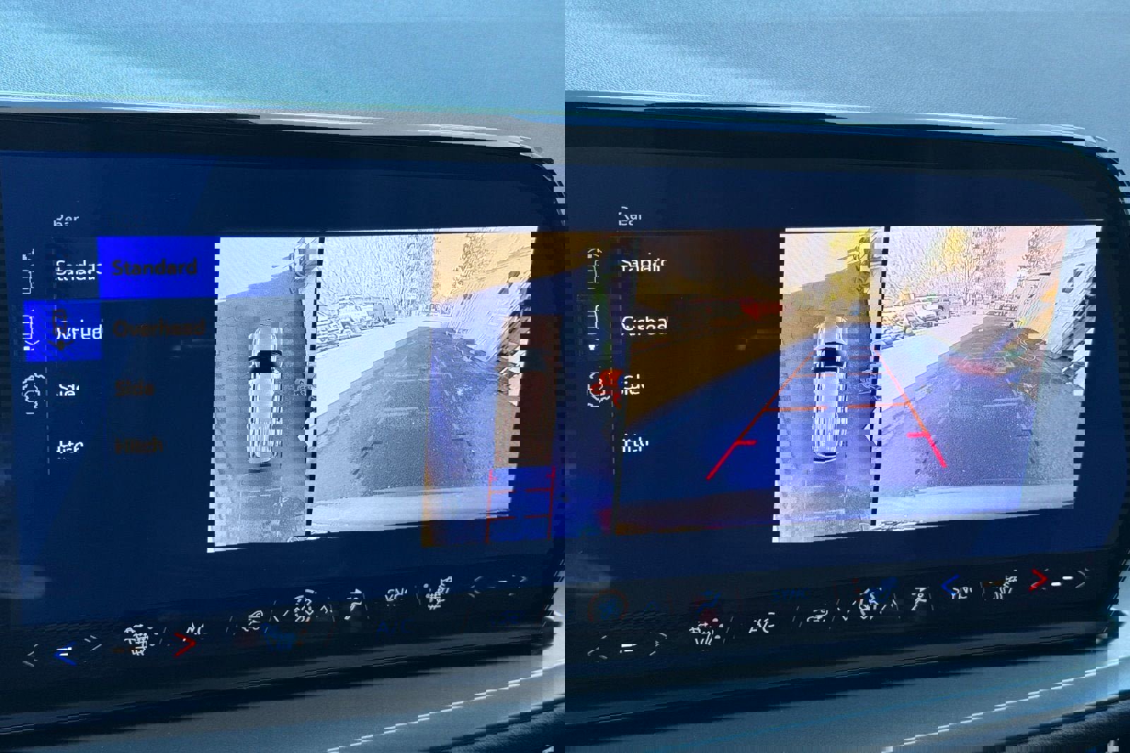 New 2026 Chevrolet Traverse LT w/ Midnight/Sport Edition image 19