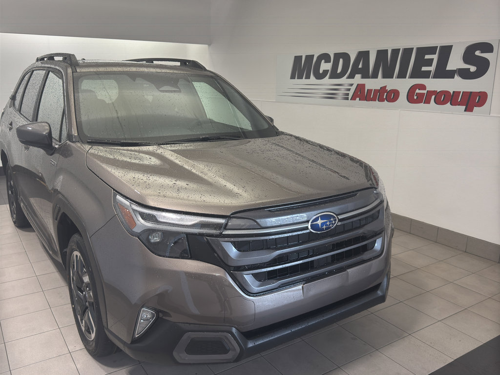 New 2025 Subaru Forester Limited w/ Popular Package