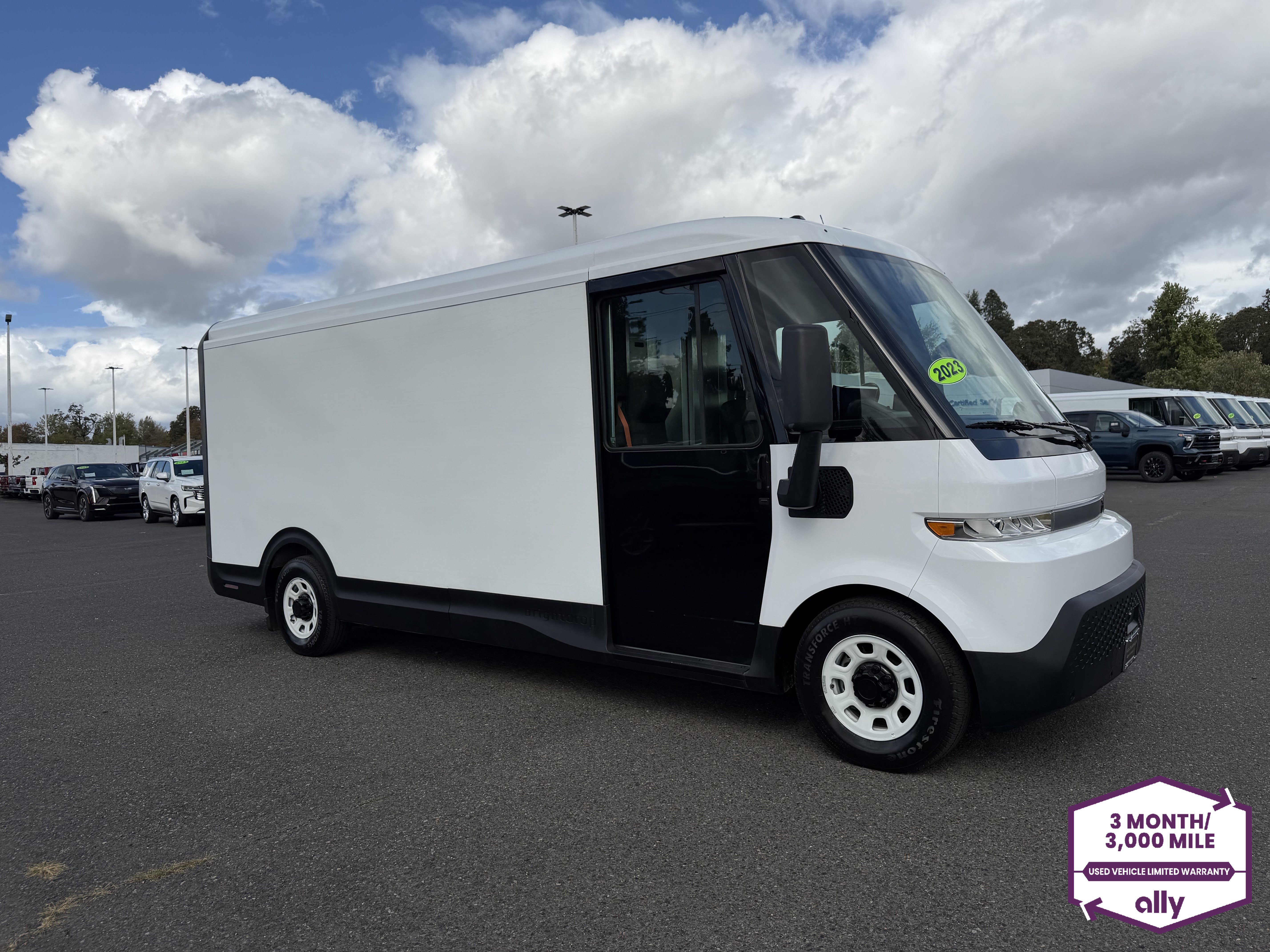 Used 2023 Chevrolet Brightdrop 600 w/ Active Safety Package 2 AWD/4WD image 6