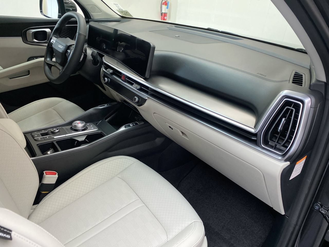 New 2026 Kia Sorento EX FWD image 30