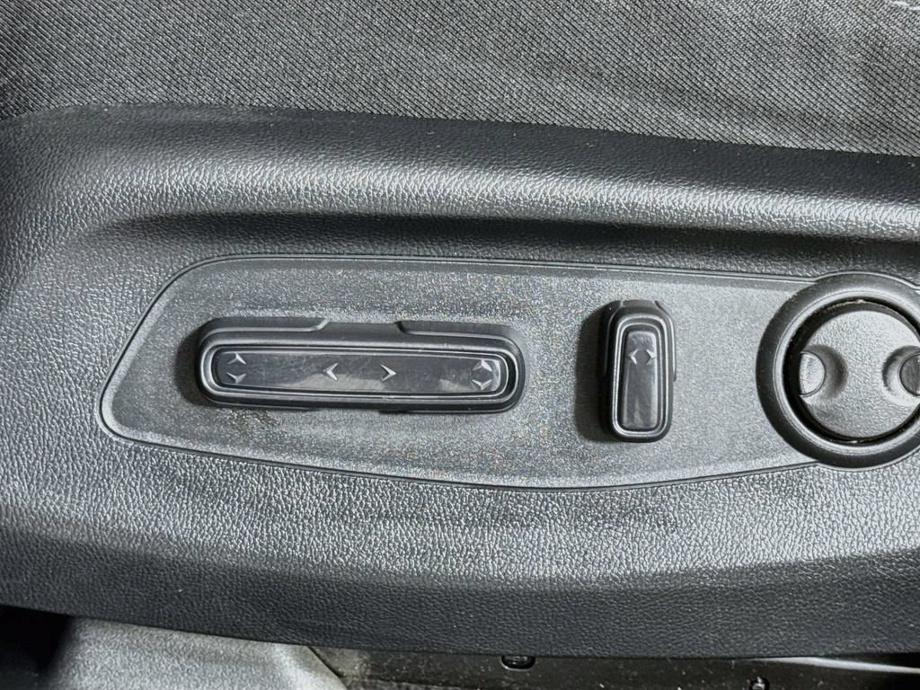 Used 2024 Honda CR-V EX image 17