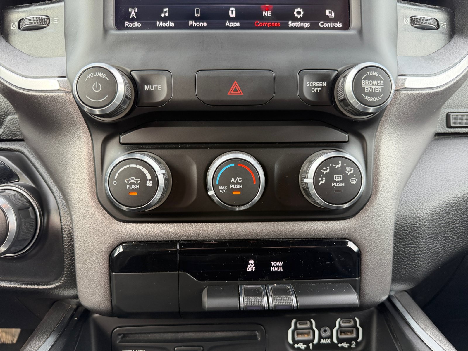 Certified 2019 RAM 1500 Big Horn RWD image 17