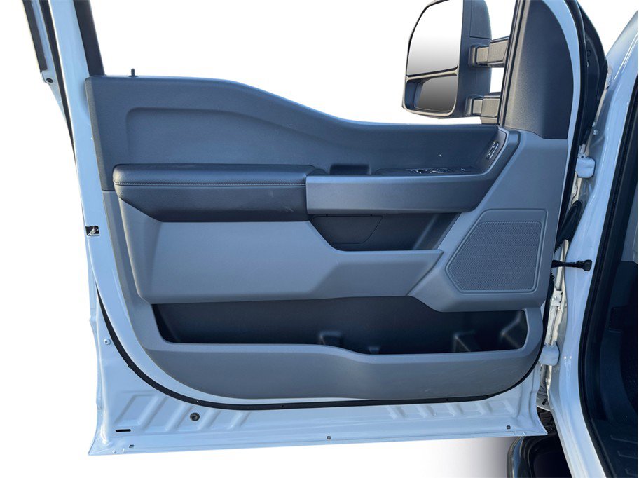Used 2023 Ford F350 XLT w/ 360-Degree Camera Package image 17