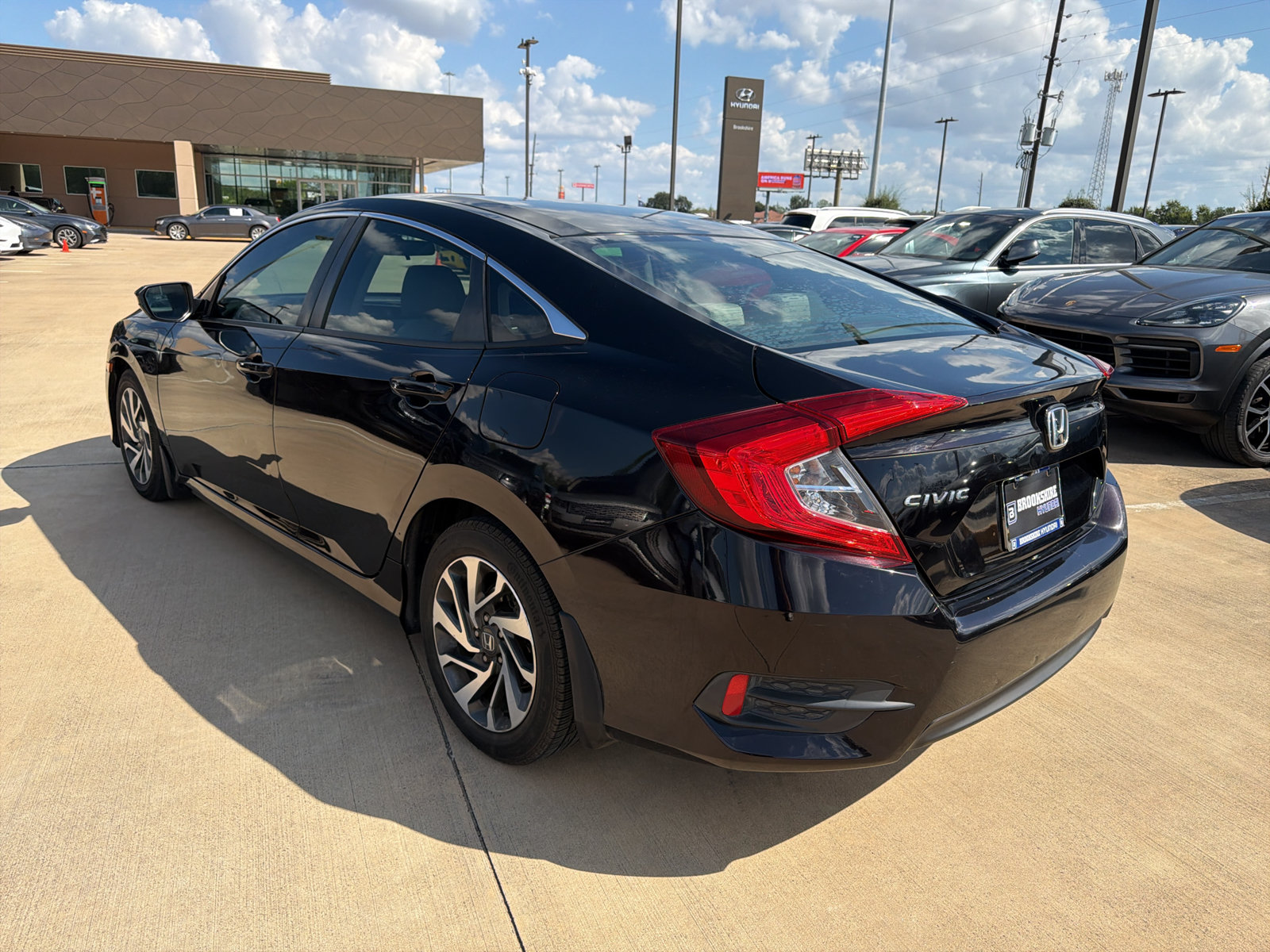 Used 2016 Honda Civic EX image 8