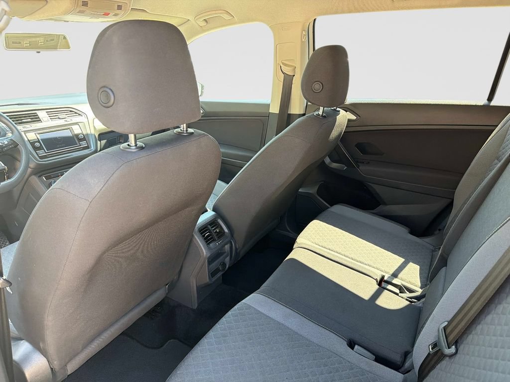 Used 2021 Volkswagen Tiguan S FWD image 15