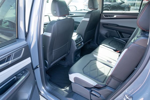 New 2026 Volkswagen Atlas Peak Edition image 28