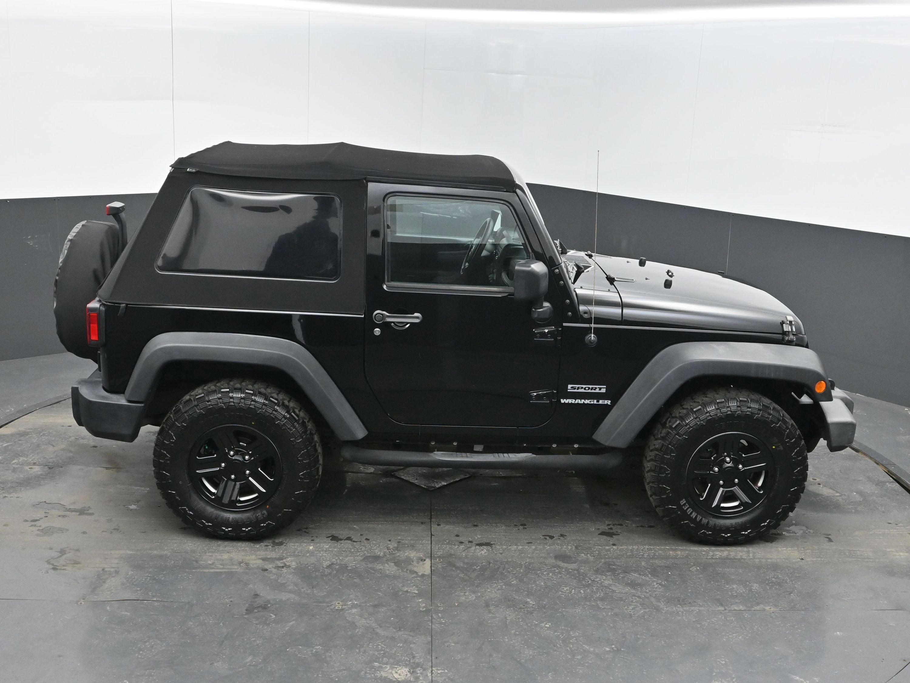 Used 2014 Jeep Wrangler Sport image 33