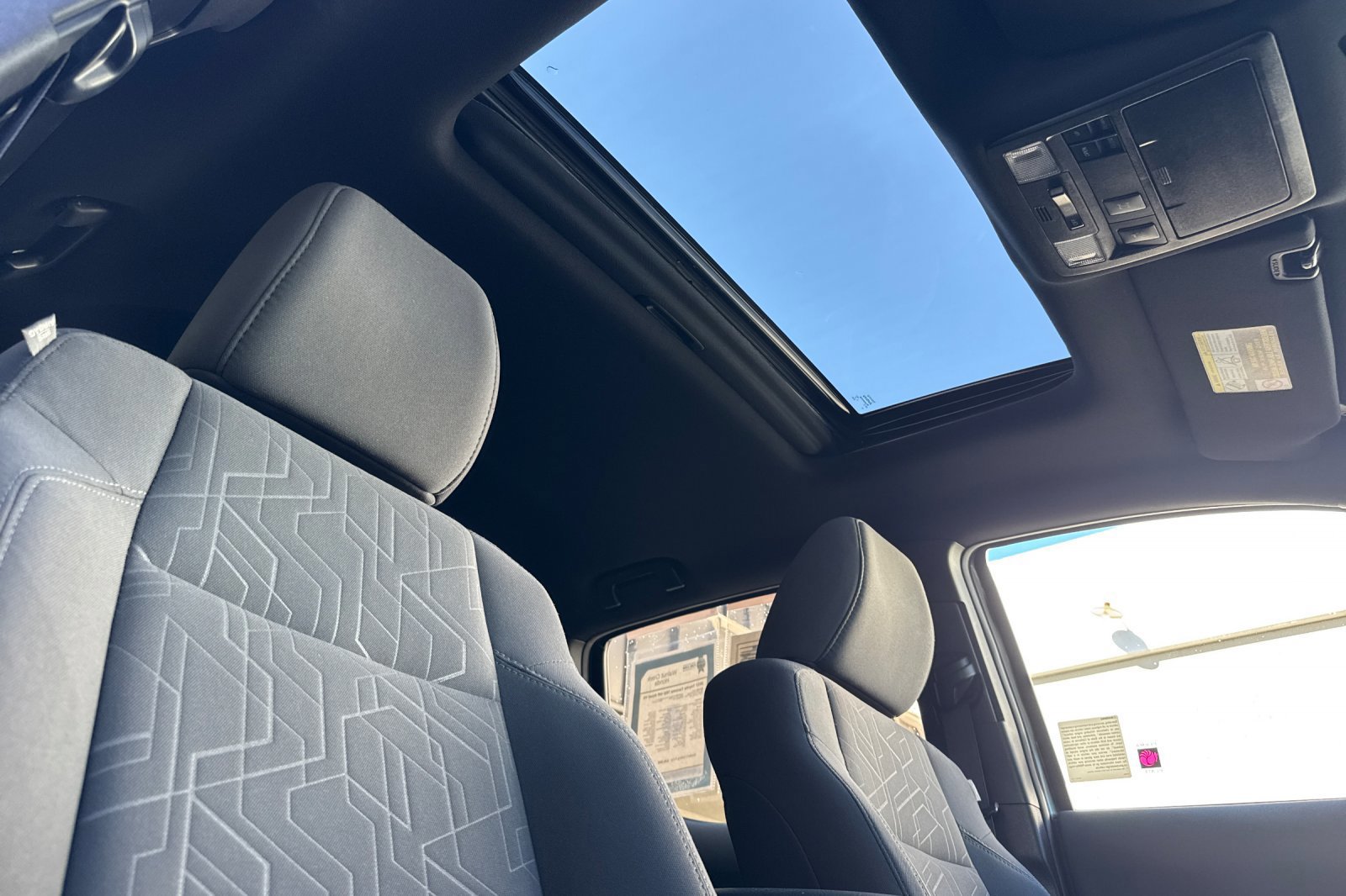 Used 2017 Toyota Tacoma TRD Off-Road RWD image 13
