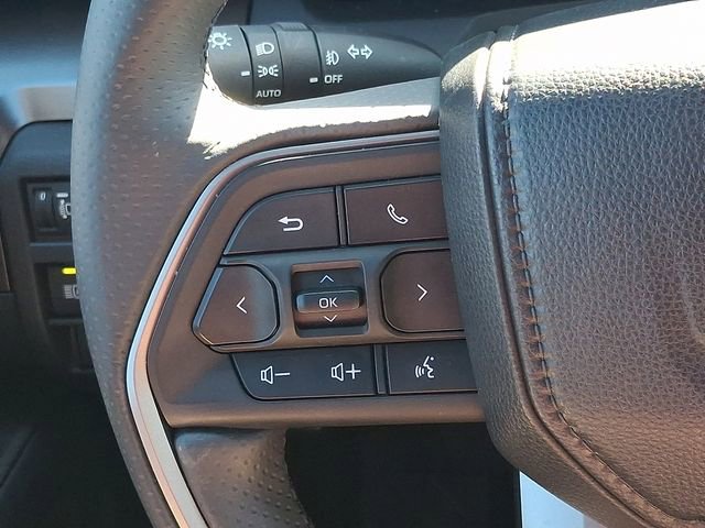 Used 2025 Toyota 4Runner TRD Off-Road AWD/4WD image 23
