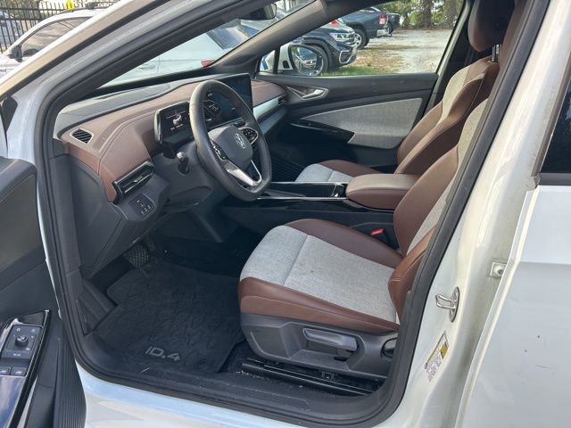 Used 2023 Volkswagen ID.4 Pro image 5