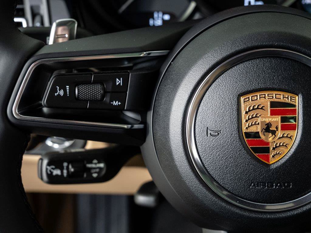 New 2026 Porsche Macan AWD/4WD image 10