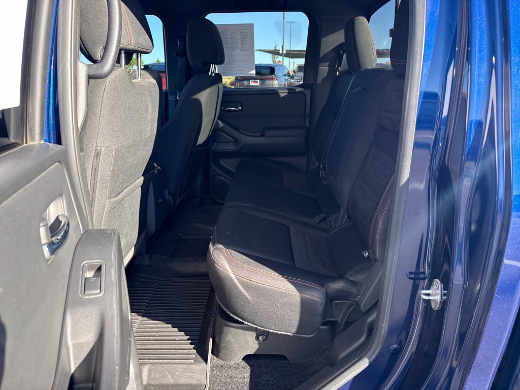 Used 2022 Nissan Frontier PRO-4X w/ Technology Package AWD/4WD image 34