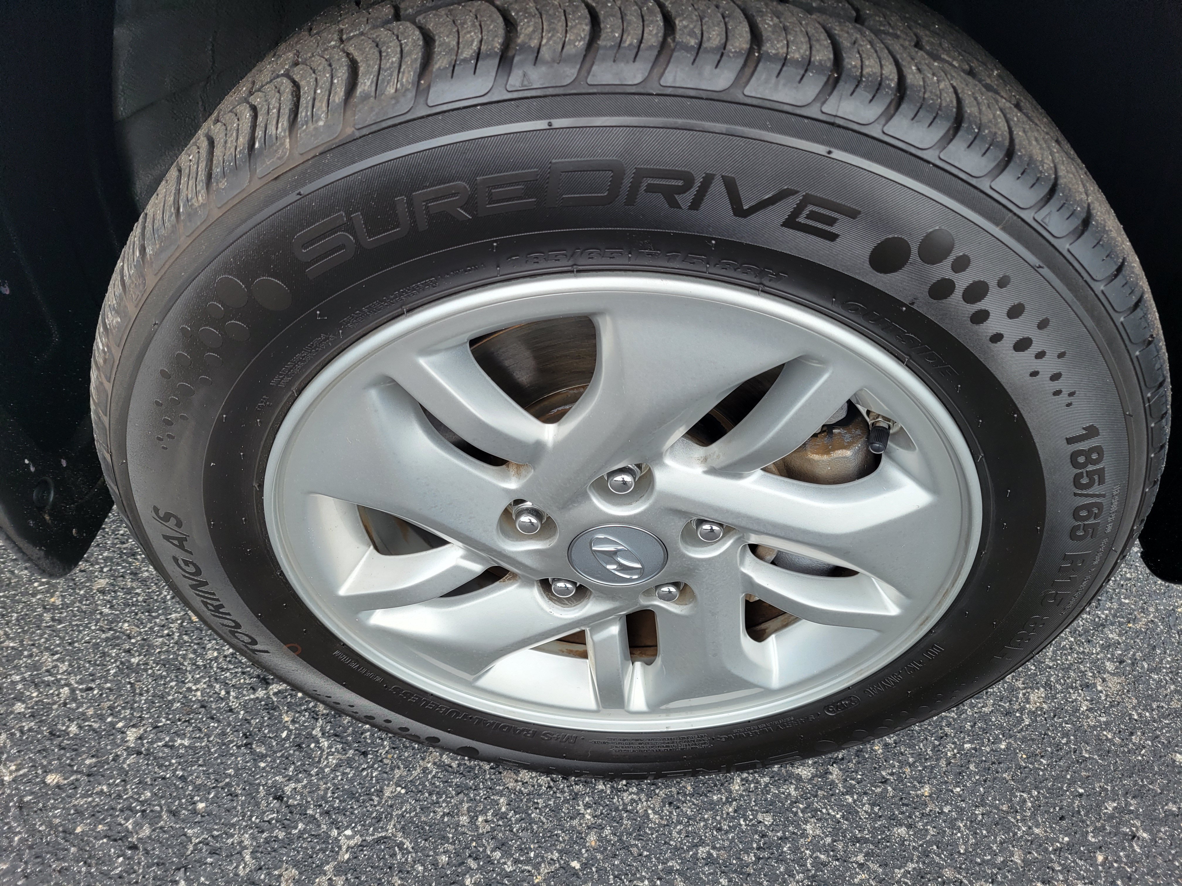 Used 2021 Hyundai Venue SE FWD image 35