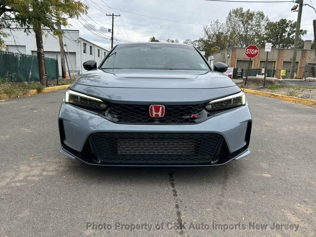 Used 2023 Honda Civic Type R image 3