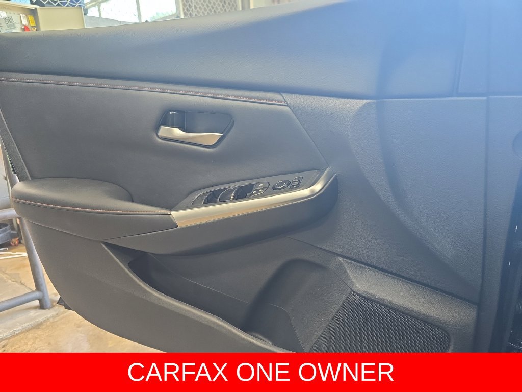 Used 2025 Nissan Sentra SR FWD image 26