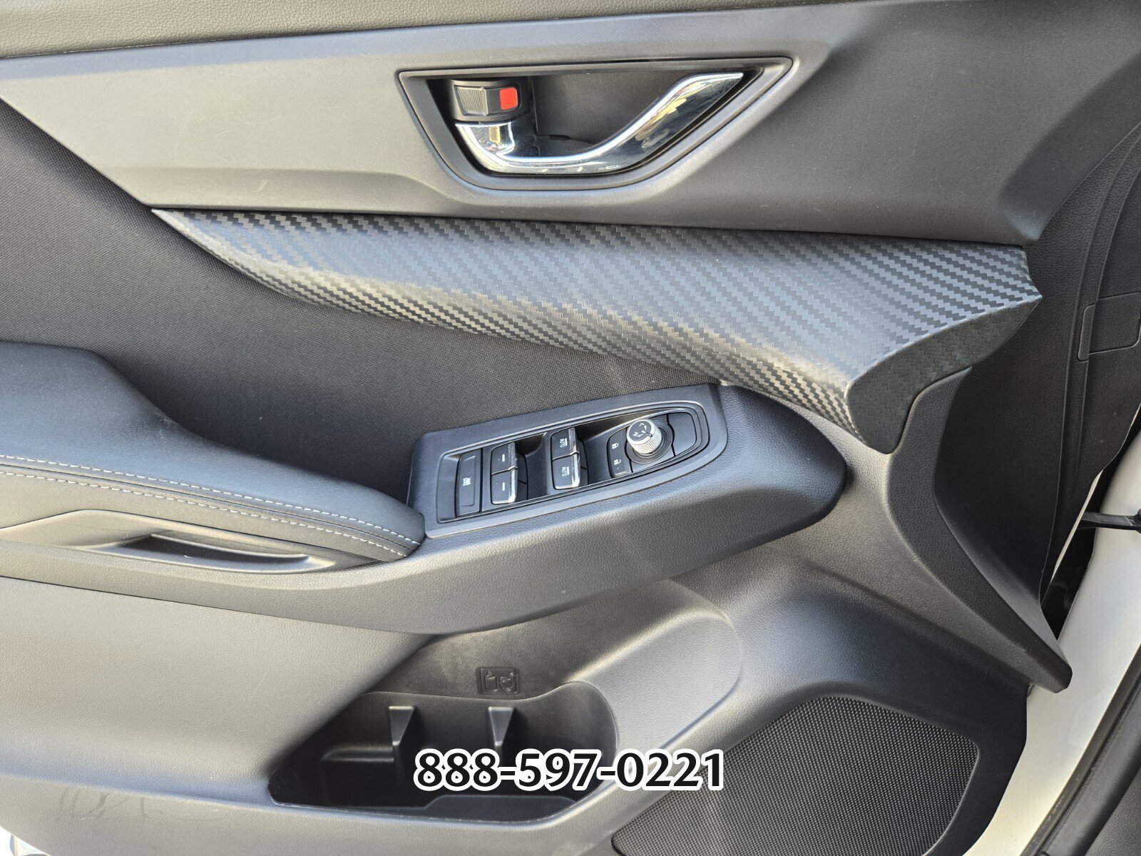 Used 2024 Subaru Ascent Premium w/ Convenience Package image 29