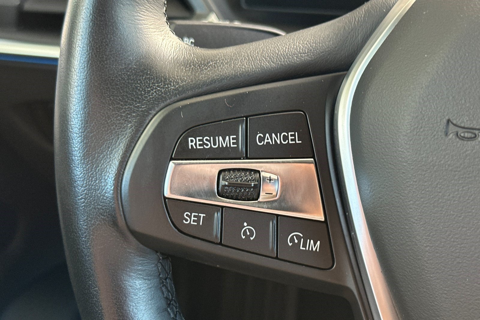 Certified 2023 BMW i4 eDrive40 w/ Premium Package RWD image 30