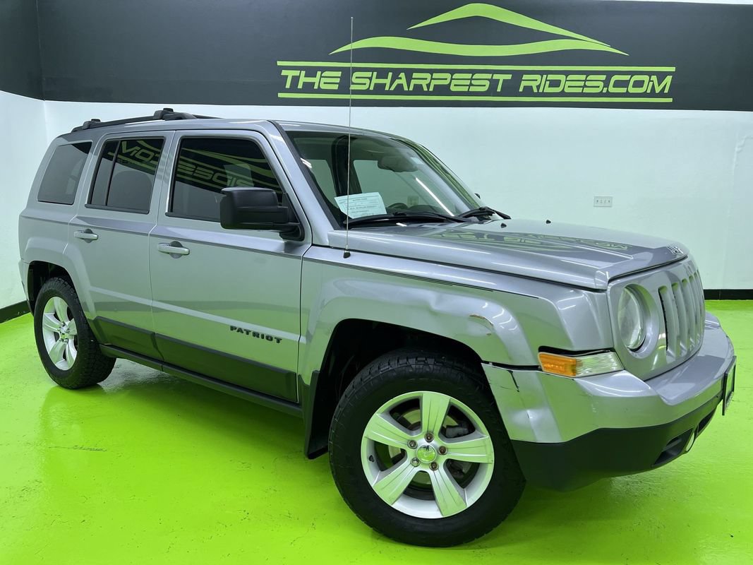 Used 2017 Jeep Patriot Latitude w/ Mopar Trailer Tow Group