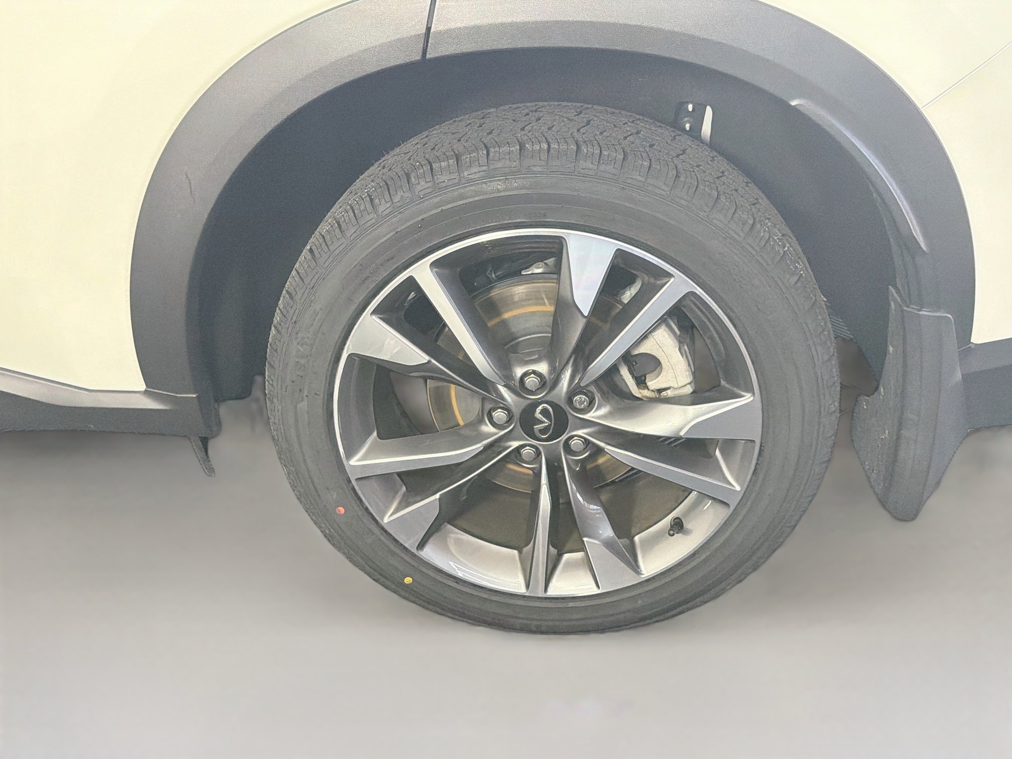 Used 2023 INFINITI QX60 Luxe w/ Cargo Package AWD/4WD image 11