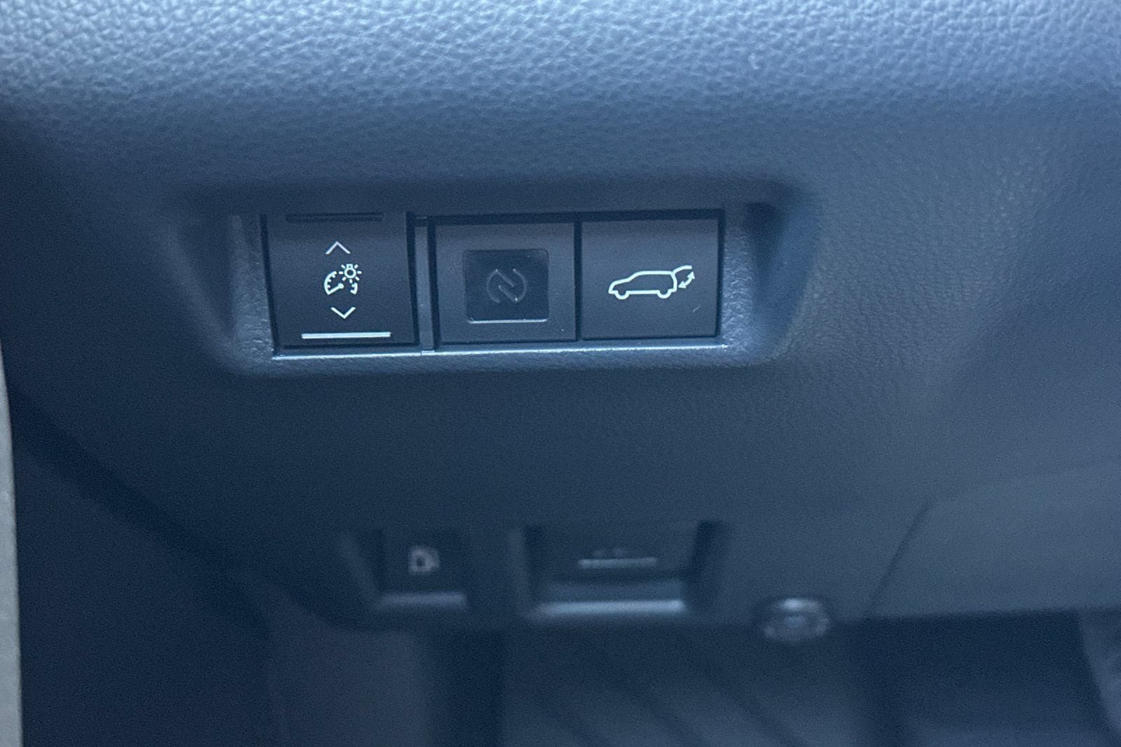 New 2026 Toyota RAV4 XLE Premium w/ Weather Package FWD image 30