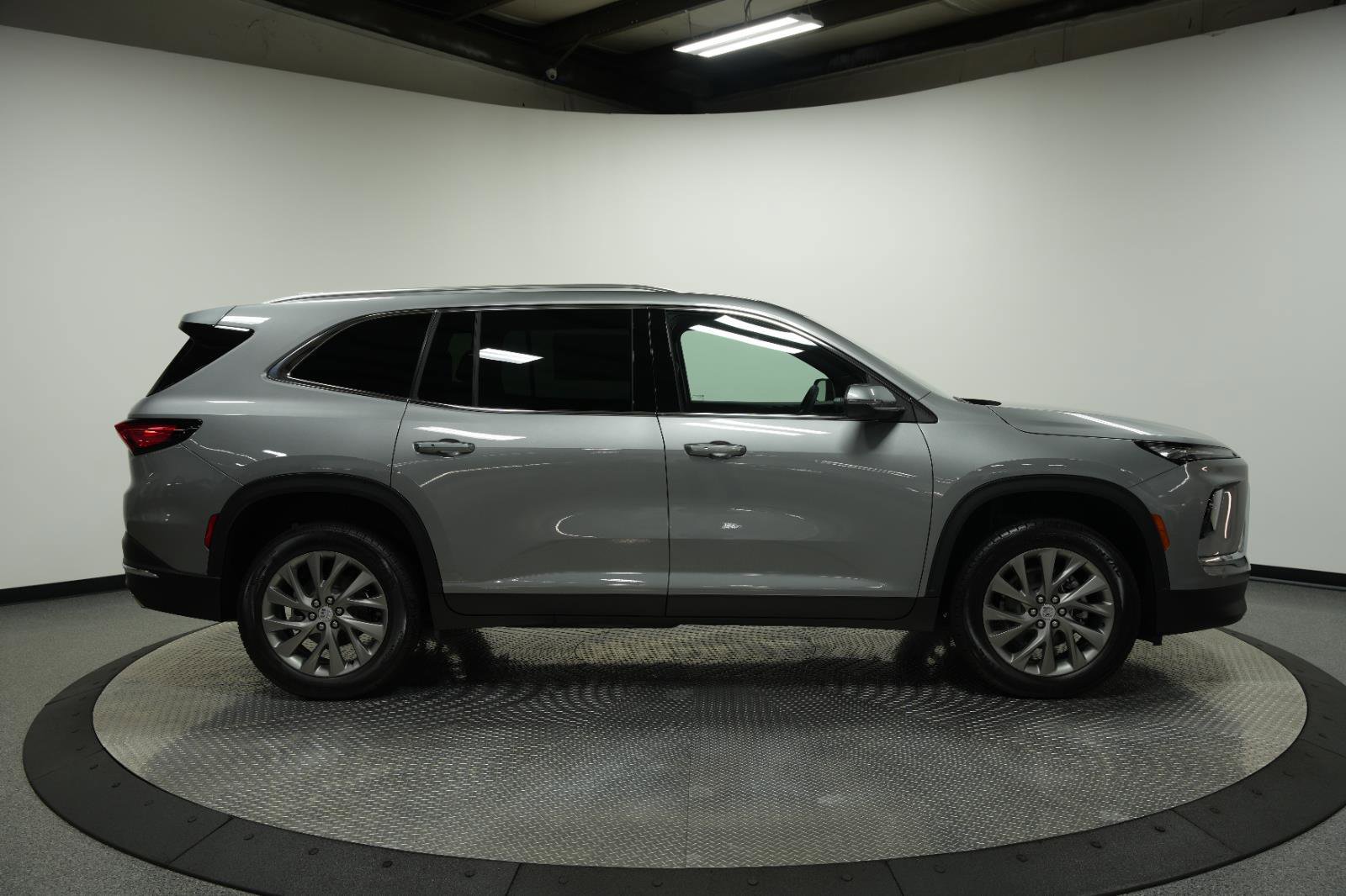 New 2026 Buick Enclave Preferred image 9