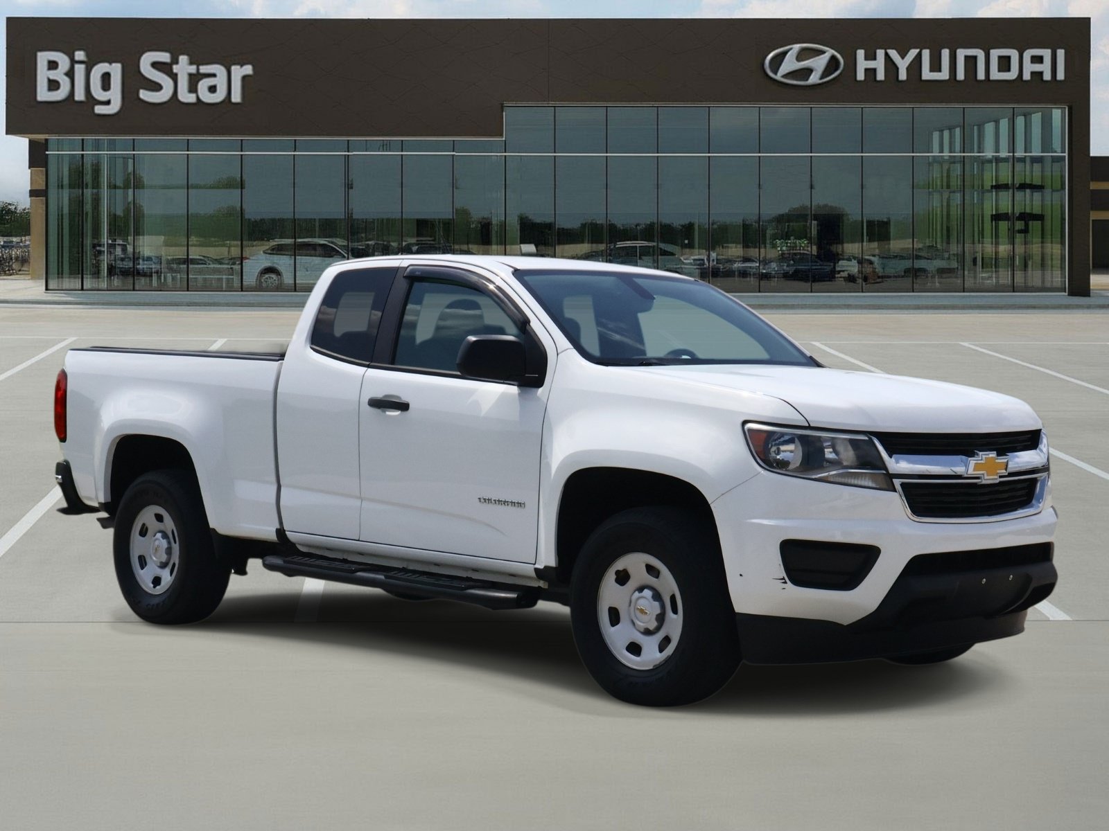 Used 2019 Chevrolet Colorado W/T w/ WT Convenience Package RWD image 6