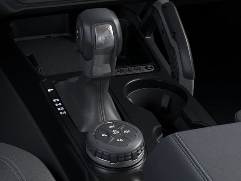 New 2026 Ford Bronco Outer Banks w/ Sasquatch Package AWD/4WD image 17