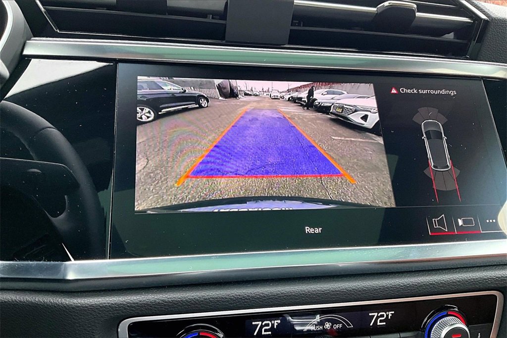 Used 2025 Audi Q3 2.0T Premium w/ Convenience Package image 14