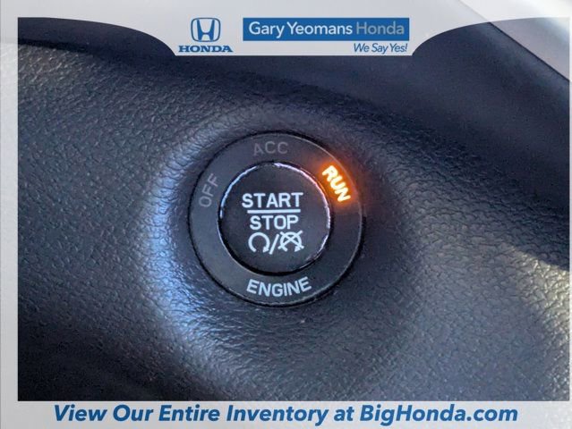 Used 2016 Jeep Cherokee Overland w/ Technology Group image 29